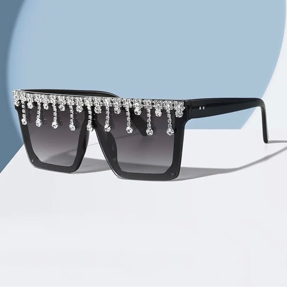 Rhinestone Diamond Lined Black Sunglasses